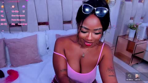 Snapshot of miia_schwarz chatting on January 28, 6:39 pm Miia Schwarz online show from January 28, 6:39 pm