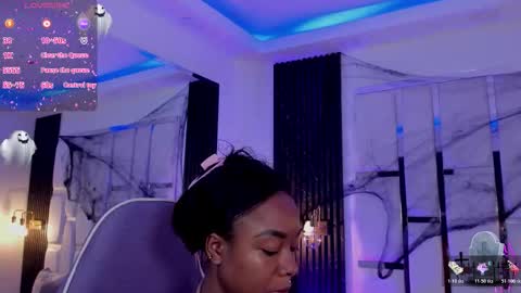 Snapshot of miia_schwarz chatting on November 3, 4:58 am Miia Schwarz online show from November 3, 4:58 am