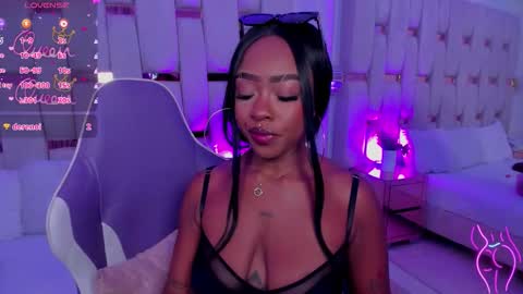 Miia Schwarz  online show from February 27, 10:21 pm