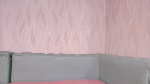 miia scoott  online show from October 2, 11:50 am