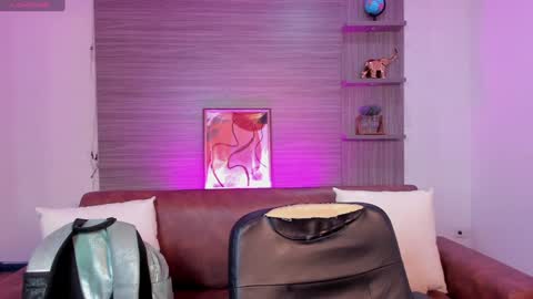 Miia 3 online show from January 16, 12:53 pm