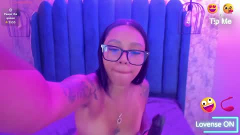 miiaboss online show from May 23, 3:38 pm
