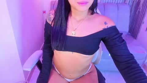 miiaboss online show from July 26, 11:06 am