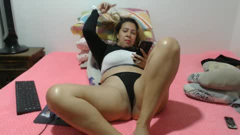 Miilu74 online show from October 2, 4:36 pm