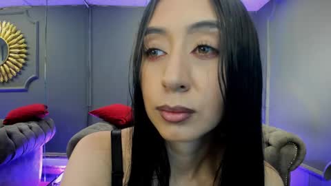 Snapshot of miilu__1 chatting on December 15, 3:02 am miilu online show from December 15, 3:02 am