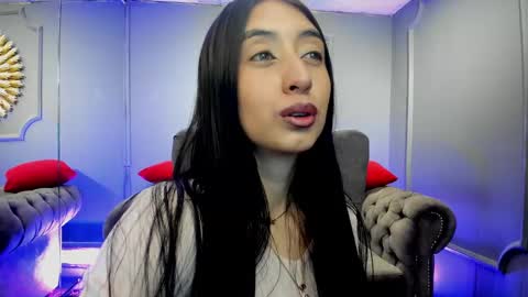 Snapshot of miilu__1 chatting on January 23, 3:48 am miilu online show from January 23, 3:48 am