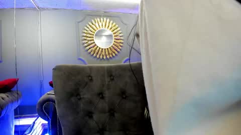 Snapshot of miilu__1 chatting on February 16, 3:37 am miilu online show from February 16, 3:37 am