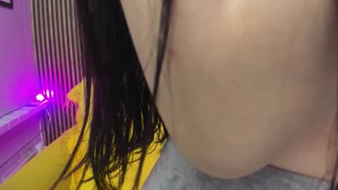 Snapshot of miilu__1 chatting on November 21, 4:00 am miilu online show from November 21, 4:00 am