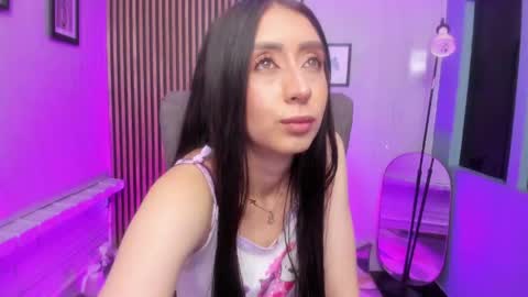 miilu  online show from June 5, 3:57 am