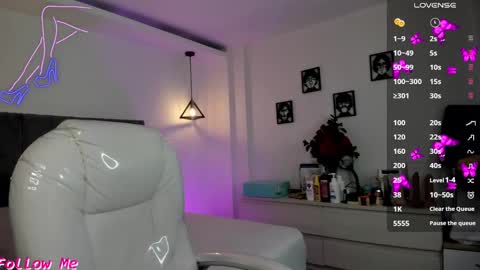 miiss_greyy online show from January 20, 7:14 pm