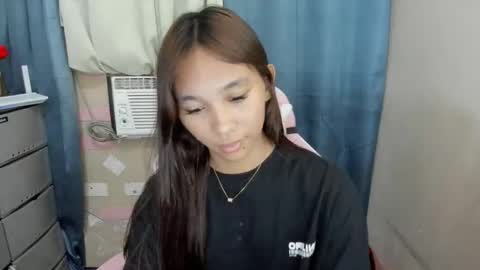 Snapshot of mika_cora chatting on March 10, 6:46 pm MIKA online show from March 10, 6:46 pm