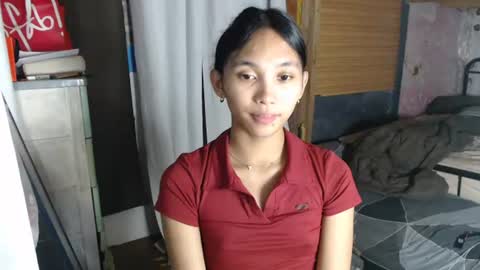 Snapshot of mika_cora chatting on June 18, 10:41 am MIKA online show from June 18, 10:41 am