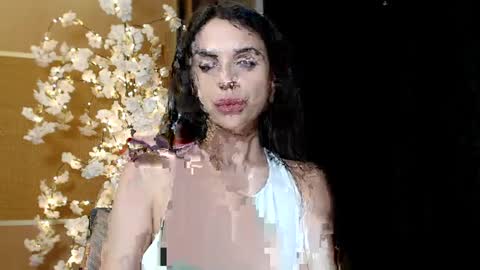 Snapshot of mika_gold7 chatting on December 25, 2:34 pm Mika online show from December 25, 2:34 pm