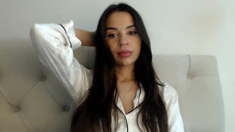 Snapshot of mika_gold7 chatting on October 25, 7:30 pm Mika online show from October 25, 7:30 pm