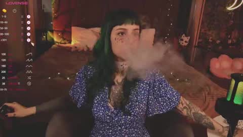 mika_moon_ online show from February 26, 12:36 pm