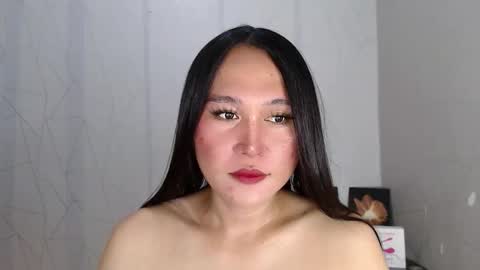 Snapshot of mika_oka chatting on March 25, 2:06 am Hi im Avah online show from March 25, 2:06 am