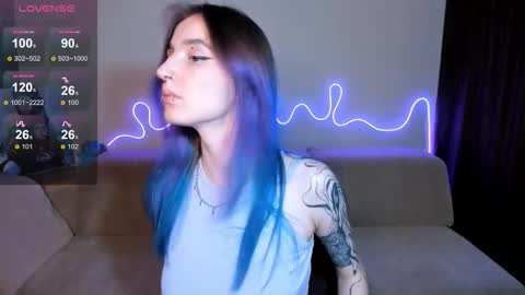 Snapshot of mika_reid chatting on September 19, 12:50 pm Mika online show from September 19, 12:50 pm