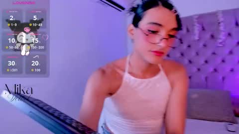 Snapshot of mika_velvet chatting on February 27, 8:09 pm mika_velvet online show from February 27, 8:09 pm