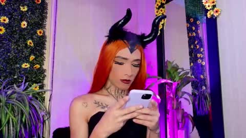 mikaelarangel online show from October 26, 2:06 am