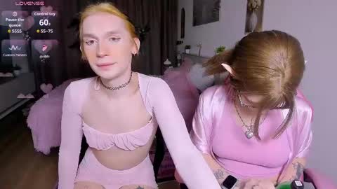 mikaella_nicole online show from June 2, 12:23 am