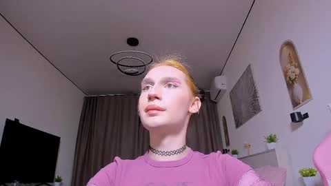 mikaella_nicole online show from June 2, 8:55 pm