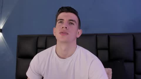 mikael online show from September 11, 3:39 am