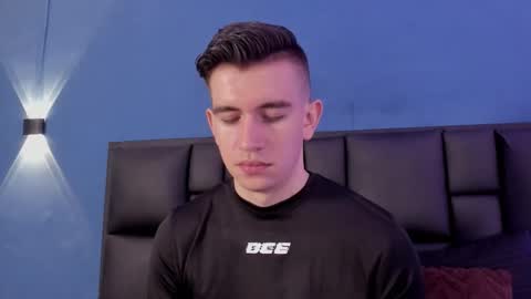 mikael online show from October 10, 4:22 am