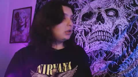 Snapshot of mikaskullcs chatting on January 13, 6:46 pm Mika online show from January 13, 6:46 pm