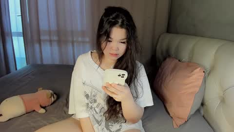 mikasssu online show from December 10, 9:33 am