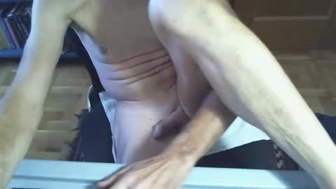 Snapshot of mikatza chatting on September 30, 11:15 am Yacama online show from September 30, 11:15 am