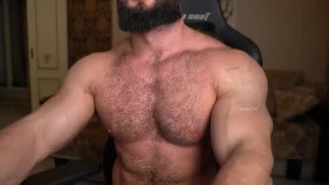 Snapshot of mike0xx chatting on November 4, 12:37 pm mike0xx online show from November 4, 12:37 pm