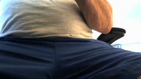 mike26051 online show from June 18, 2:54 pm