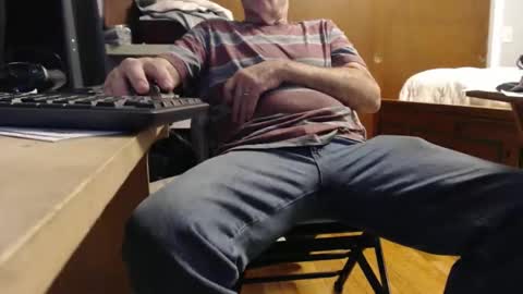 mike694fun online show from December 4, 11:57 pm