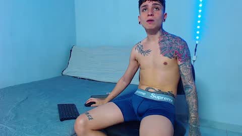 Mike IMDEPENDIENT MODEL online show from January 2, 2:35 pm