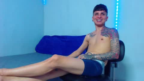 Mike IMDEPENDIENT MODEL online show from January 11, 3:52 pm
