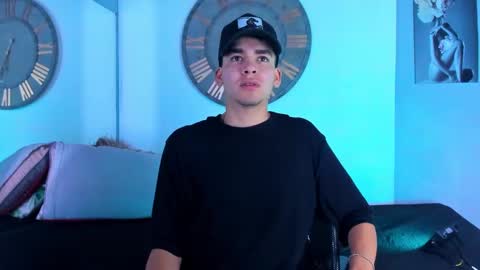 Mike 0233 online show from January 5, 4:47 am