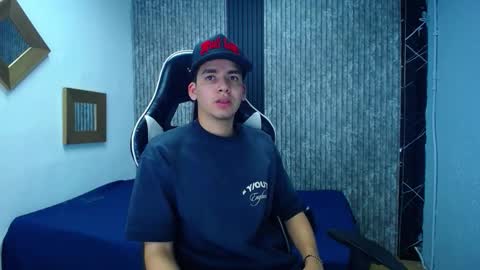 Mike 0233 online show from November 28, 4:26 am