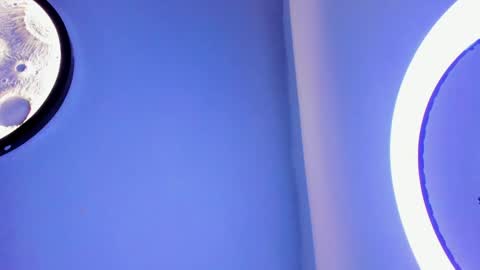 Snapshot of mike_256 chatting on April 24, 11:23 am Mike online show from April 24, 11:23 am