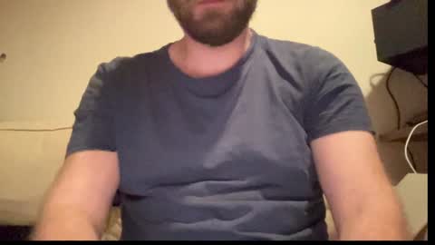 Snapshot of mike_berlin1 chatting on January 2, 1:17 am MIke online show from January 2, 1:17 am