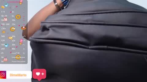 Snapshot of mike_black_22 chatting on October 14, 12:17 pm Mike online show from October 14, 12:17 pm