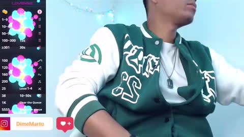 Snapshot of mike_black_22 chatting on March 5, 11:28 am Mike online show from March 5, 11:28 am