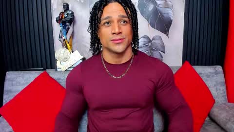   online show from October 18, 3:09 am