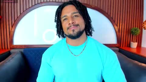   online show from March 25, 6:14 pm