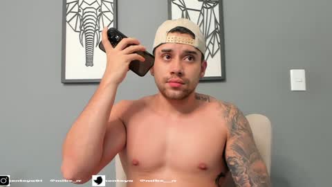 Mike Montoya online show from December 15, 12:38 pm