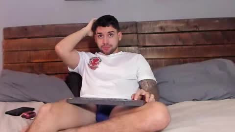 Mike Montoya online show from January 18, 4:16 am