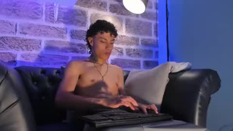 MIKE  online show from June 11, 11:36 pm
