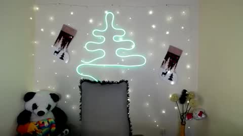 Snapshot of mike_severi chatting on December 10, 11:54 am Mike online show from December 10, 11:54 am