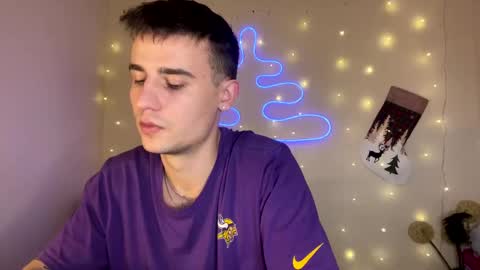 Snapshot of mike_severi chatting on December 29, 12:55 pm Mike online show from December 29, 12:55 pm