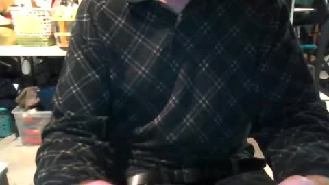 Snapshot of mikeb3200 chatting on December 2, 4:42 am mikeb3200 online show from December 2, 4:42 am