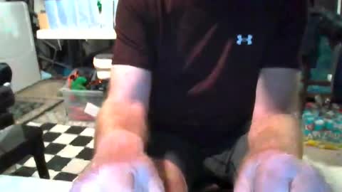 Snapshot of mikeb3200 chatting on February 21, 2:28 am mikeb3200 online show from February 21, 2:28 am